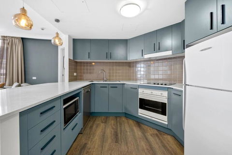 Chatswood Hub Self- Catering 815 - Hobart Tourism 4