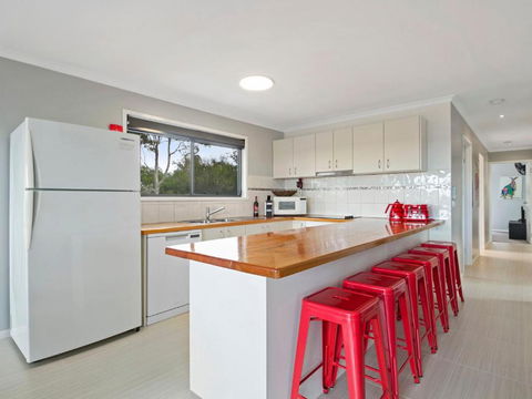 Chez Reeve - Hobart Tourism 3