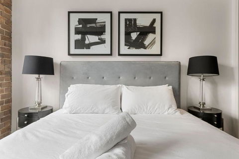 Chic 2-Bedroom In Surry Hills - Hobart Tourism 3