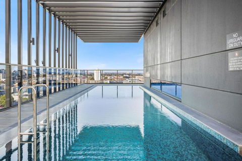 Chic Stature Southbank 1 Bed - Hobart Tourism 2