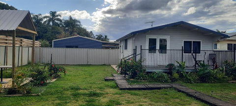 Churchill Cabin - Hobart Tourism 3