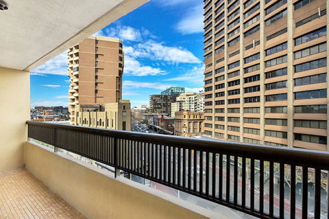 City Apartment At College St - Hobart Tourism 4