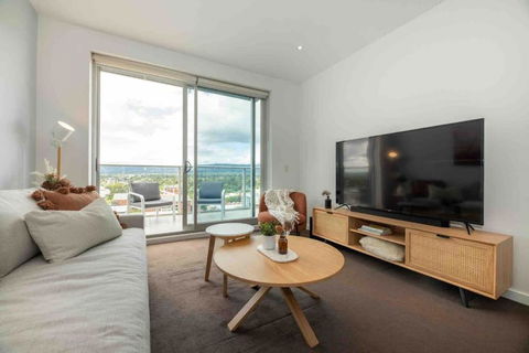 City Apartment, Pool & Carpark - Hobart Tourism 0