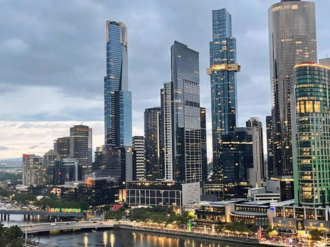 City Beautiful CBD Apartment, Melbourne - Hobart Tourism 0