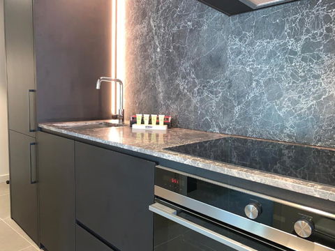 Clarion Apartments South Melbourne - Hobart Tourism 4