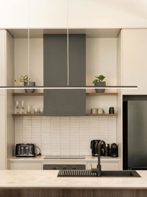 Clare Hillside Apartments - Hobart Tourism 1