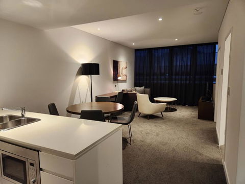 Chatswood CBD Modern Apartment - Hobart Tourism 1