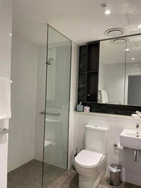 Chatswood CBD Modern Apartment - Hobart Tourism 2