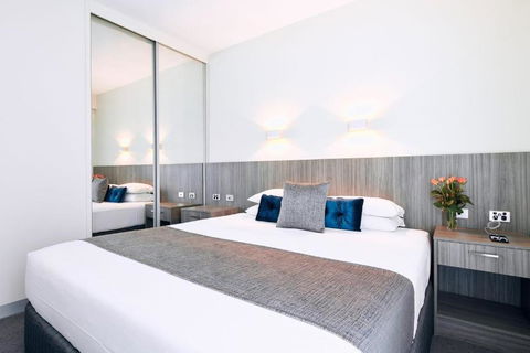 Club Laverton - Hobart Tourism 4