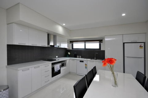 Coastal By Rockingham Apartments - Hobart Tourism 2