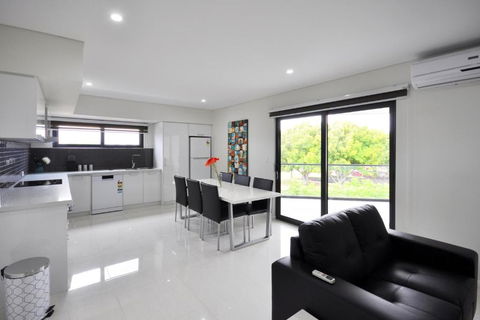 Coastal By Rockingham Apartments - Hobart Tourism 3