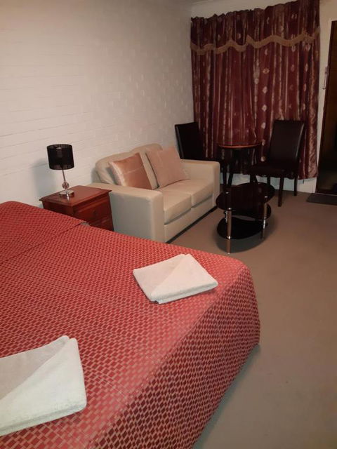 Colonial Inn Motel - Hobart Tourism 4