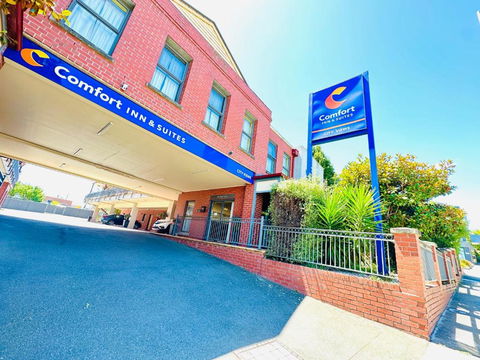 Comfort Inn & Suites City Views - Hobart Tourism 0