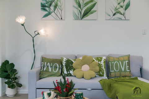 Cozy&Luminous 4-bedroom House - Hobart Tourism 4