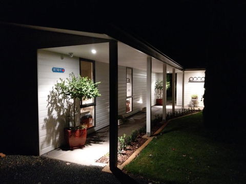 Cradle At Casa Blanca Country Retreat - Hobart Tourism 2