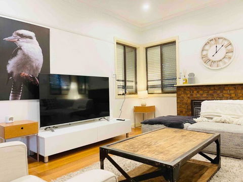 D139 Norfolk Cottage Stay - Hobart Tourism 0