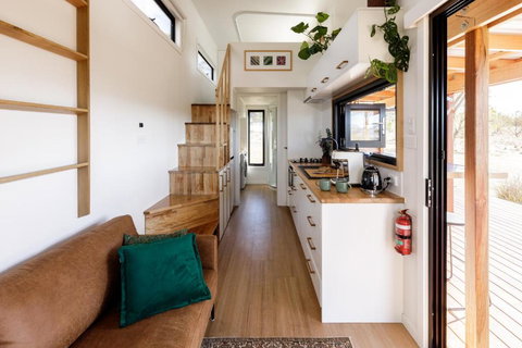 Daisy Bank Cottages - Hobart Tourism 4