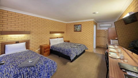 Darling River Motel - Hobart Tourism 4