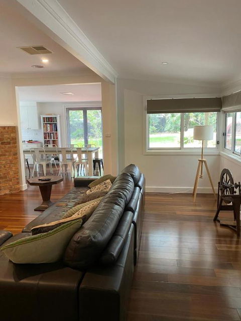 Delightful 3BR Escape 9 Mins To War Memorial - Tourism TAS 1