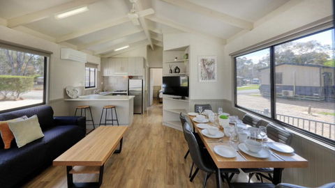 Deniliquin Riverside Caravan Park - Hobart Tourism 4