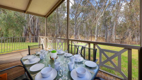 Deniliquin Riverside Caravan Park - Hobart Tourism 0