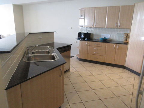 27b Christmas Bush Avenue - Duplex In Nelson Bay Walking Distance To Dutchies Beach - Hobart Tourism 2