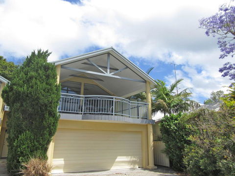 27b Christmas Bush Avenue - Duplex In Nelson Bay Walking Distance To Dutchies Beach - Hobart Tourism 1
