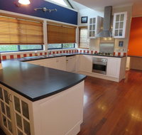 29 Church St Cowes - Large Holiday House close to shops and Beach - Hobart Tourism