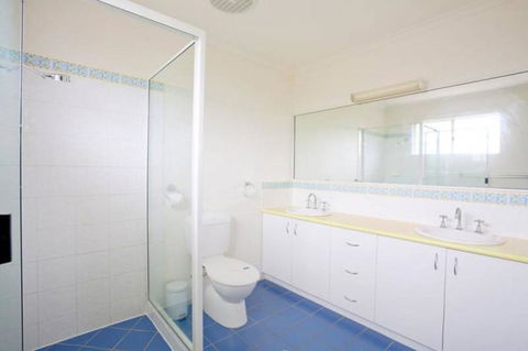 29 Cypress Avenue - Rainbow Beach, Close To The Beach With A Pool - Tourism TAS 1