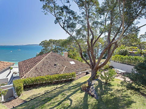 3 'Sebastapol' 66 Thurlow Avenue - Gorgeous Unit Overlooking Dutchies Beach - Hobart Tourism 3