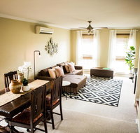 3 Bdrm House With Parking  Outdoor Entertaining - Tourism TAS