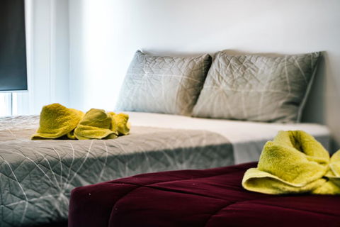 3 Bedroom Apartment / Spence St - Tourism TAS 2