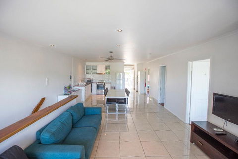 3 Bedroom Apartment // Spence St - Tourism TAS 0