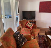 3 Bedroom Character Home Near CBD - Tourism TAS
