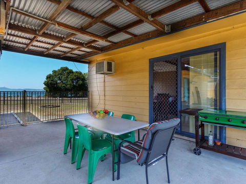 3 Curlew Avenue - Hobart Tourism 0