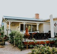 3 Willows Vineyard Cottage - Hobart Tourism