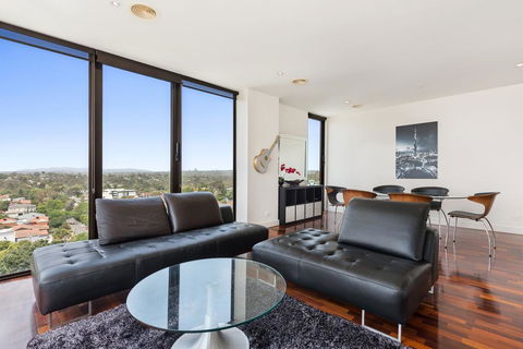 3-Bed Apartment With Parking Near Parks And Dining - Hobart Tourism 1