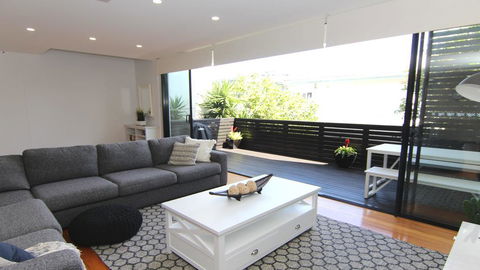 3/26 West Street-CBD Location! - Hobart Tourism 3