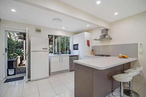 3/3 Oriole Avenue, Peregian Beach - Hobart Tourism 1