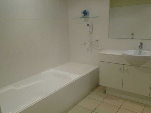349 'Oaks Pacific Blue' 265 Sandy Point Road - Fantastic Pool - Tourism TAS 2