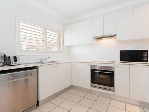 356 ' Oaks Pacific Blue', 265 Sandy Point Rd - Air Conditioned, Direct Pool Access And Suited For Disability - Tourism TAS 3