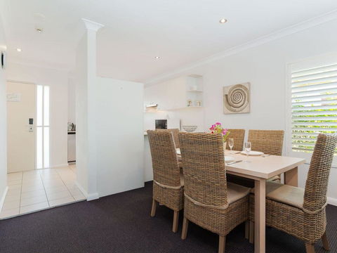 356 ' Oaks Pacific Blue', 265 Sandy Point Rd - Air Conditioned, Direct Pool Access And Suited For Disability - Tourism TAS 2