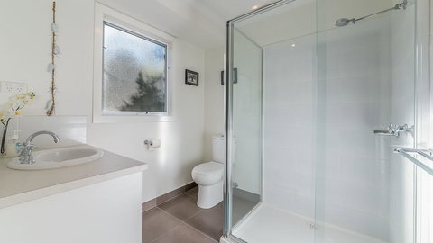 37 Barramundi Ave, Smiths Beach - Tourism TAS 2