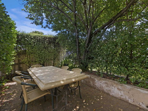 40 Campbell - Hobart Tourism 1