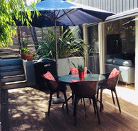 41 Grunters Accommodation - Hobart Tourism