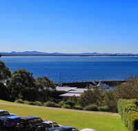 6 'Portofino' 7 Laman Street - Superb Water Views and only 1 minute walk into the heart of town