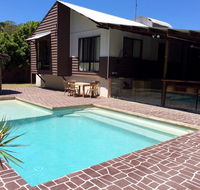 6 Bomburra Court - Rainbow Beach Pet Friendly in great Bush and Beach location