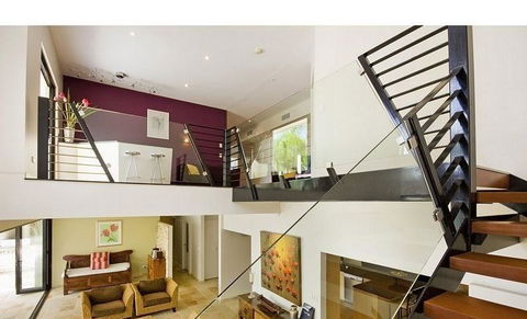 6 Witta Circle - Hobart Tourism 2