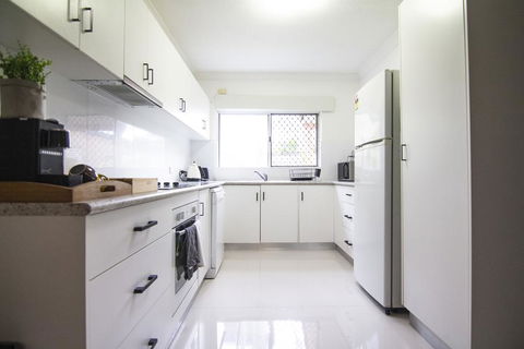 66 Martyn Street - Tourism TAS 1
