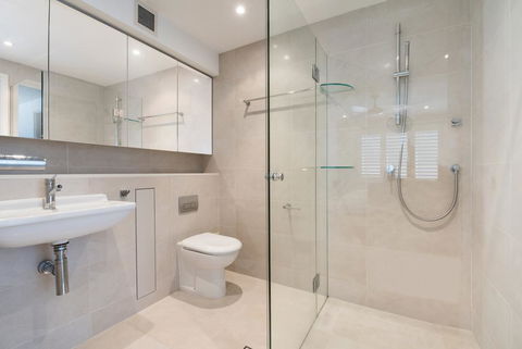 7 Wharf Street - Tourism TAS 2